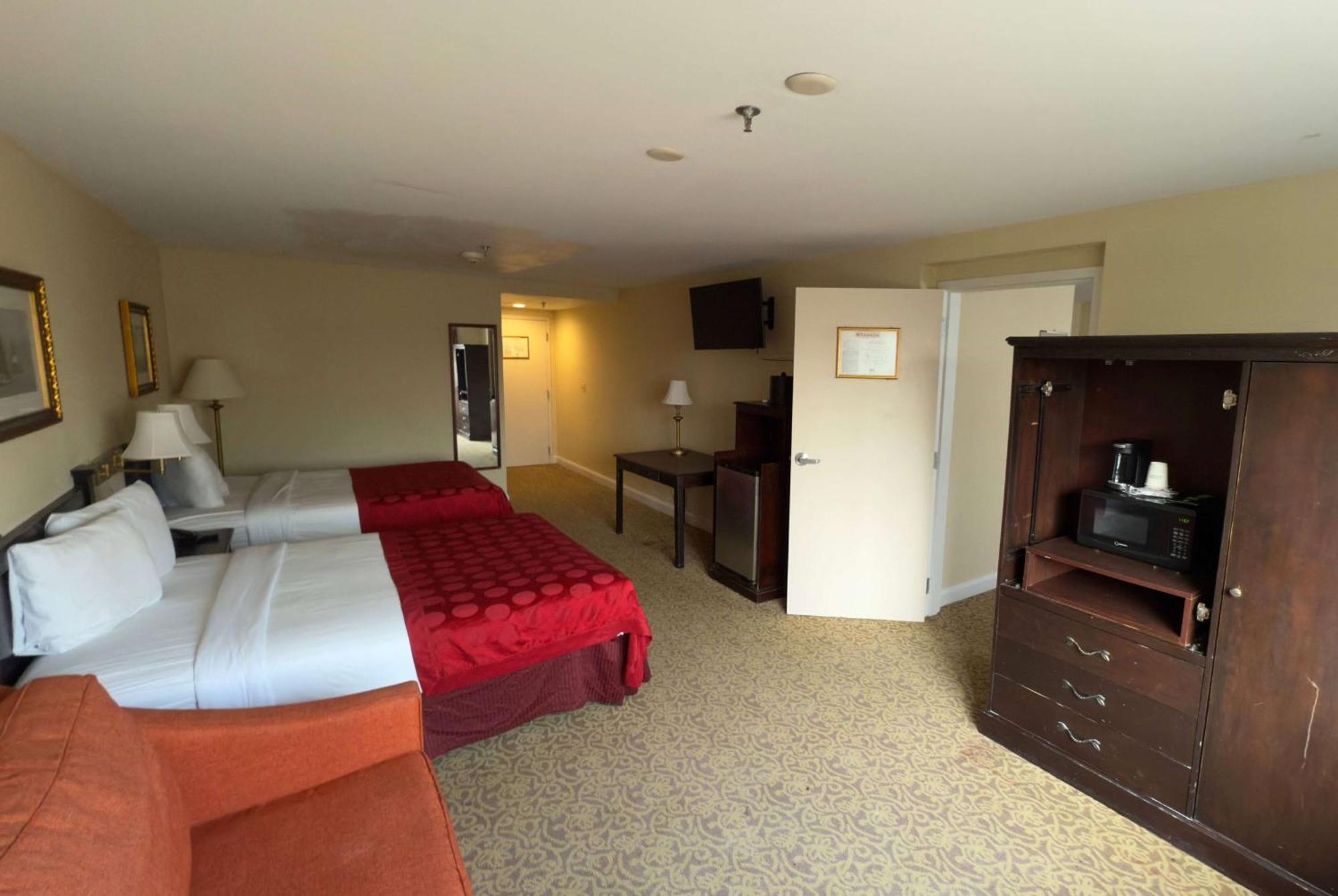 Ramada By Wyndham Seekonk Providence Area Dış mekan fotoğraf