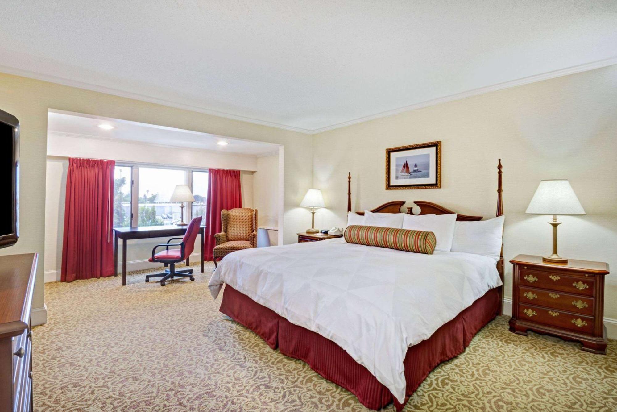 Ramada By Wyndham Seekonk Providence Area Dış mekan fotoğraf