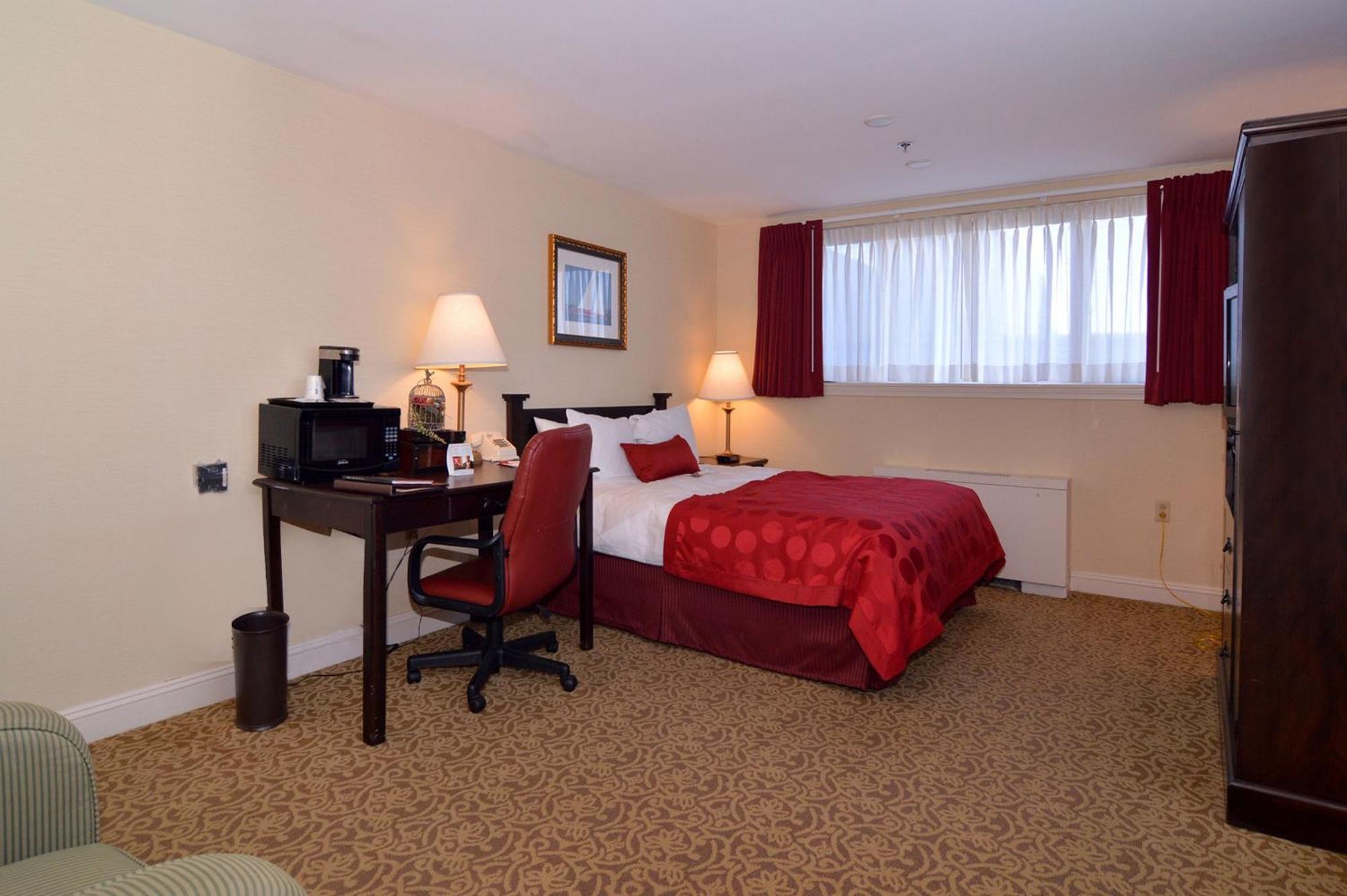 Ramada By Wyndham Seekonk Providence Area Dış mekan fotoğraf